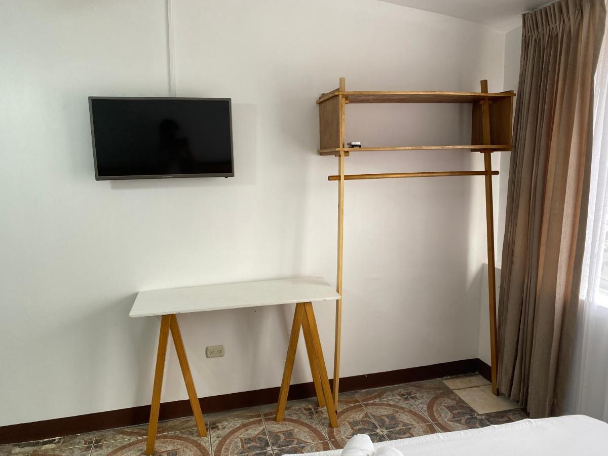 La Hacienda Rooms & Food Jacó Kültér fotó